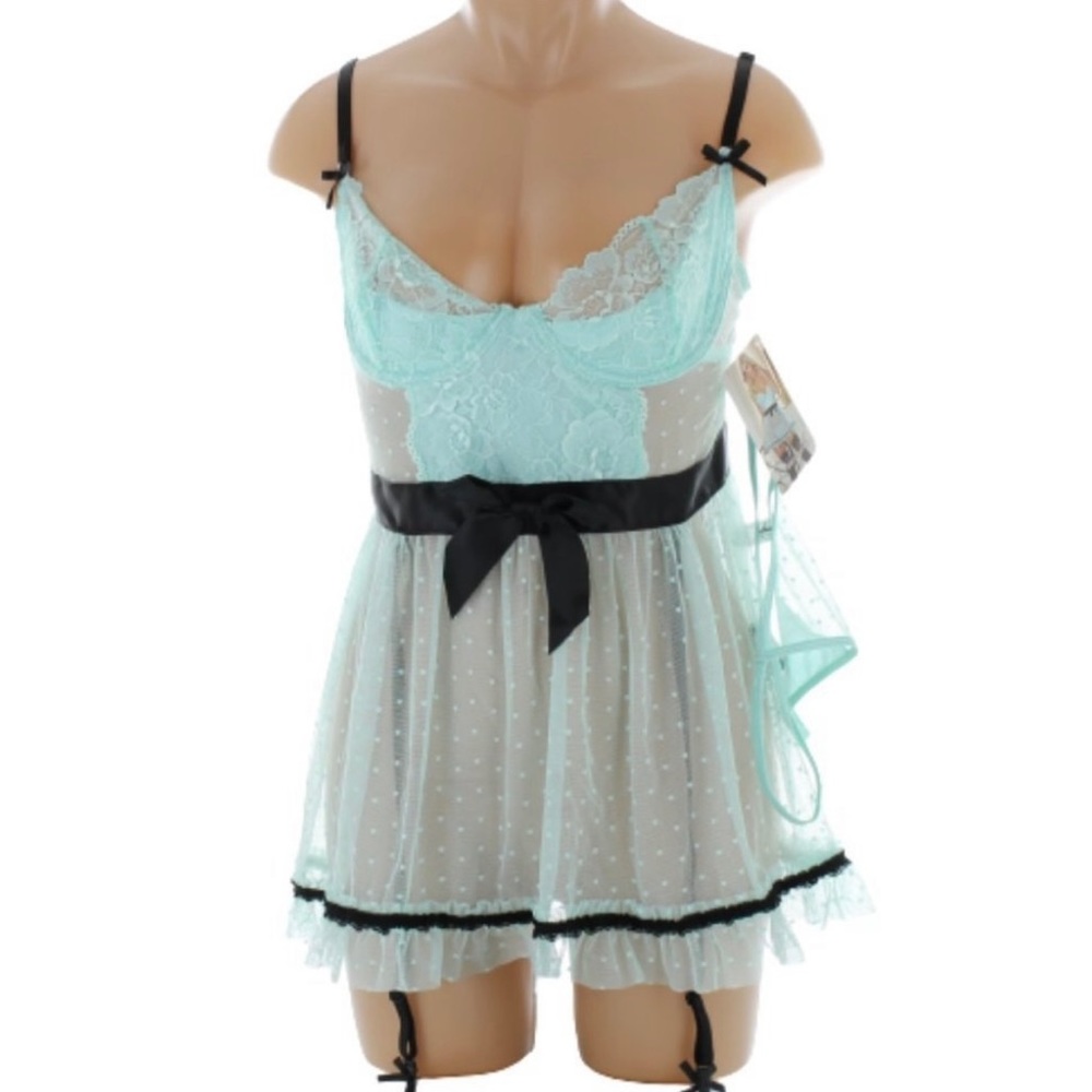 G String
Deamgirl Lace Apron Babydoll With G-
string - Picture 7 of 11